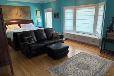 Image de Master's Week Rental. 5 Bedroom 3. 5 Bathroom.