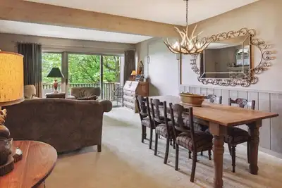 Image de Golf, Swim & Beach Bliss: Bellaire Condo Getaway!