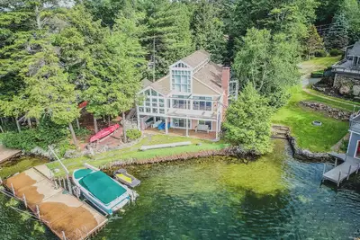 Image de Lakefront, Sunsets & Sandbar w/Private Dock on private cul-de-sac