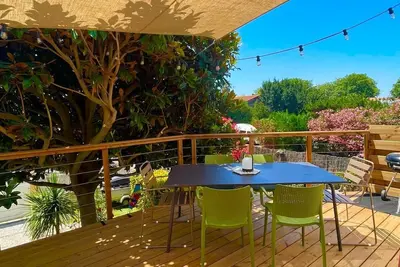 Image de Maison familiale à la décoration soignée, à 2 pas de la piste cyclable.