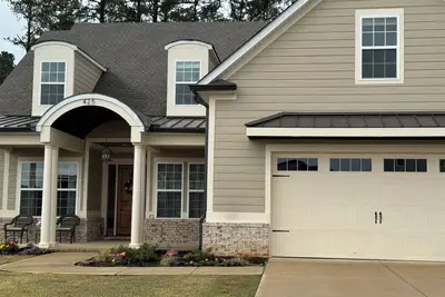 Image de Spacious 5-bedroom house. Masters Rental. 5 miles to Augusta Nationals.