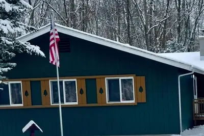 Image de Charming 3-bedroom house with WiFi, Ac in serene Towamensing Trails