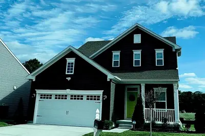 Image de New Coastal Style 4-bedroom house in superb Delmar with TVs in all rooms, WiFi.