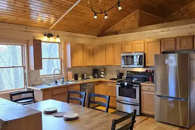 Image de Big Oak Cabin (Hocking Hills area)