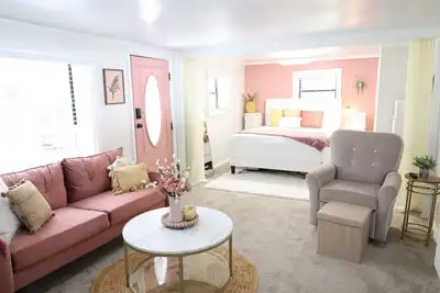 Image de Charming Carriage House