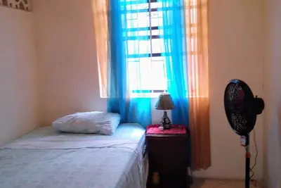 Gill's Place is located in Bridgetown, just 2 minutes away from Brown's Beach.