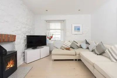 Image de Serendipity Cottage -  a cottage that sleeps 6 guests  in 3 bedrooms