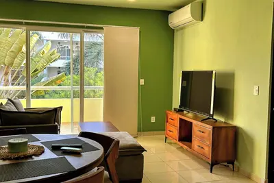 Image de Deluxe condo, pool, Bbq, terrace, gated community, security 24/7. Location