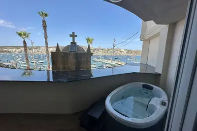 Image de This apartment is a 1 bedroom(s), 1 bathrooms, located in San Pawl il-Baħar, null.