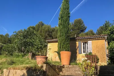 Image de Traditional Provençal Mazet in Apt - 233 Apt
