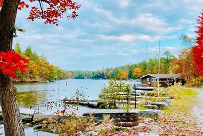 Image de The Severn Cottage @ Cozy lakeview @ The Severn Falls Marina