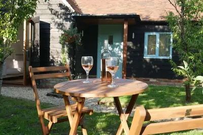 Image de Charming barn situated it's own little orchard