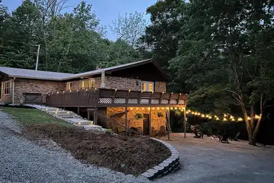 Image de Charming 2-bedroom house with all the comforts of home. Fully Remodeled!