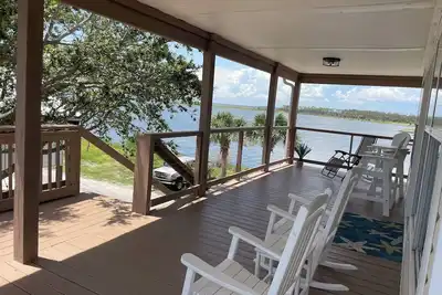 Image de Canal-Front retreat in Sunny Florida with Beautiful Gulf Views