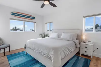 Image de Finnish Steam Sauna, Hot Tub, Cold Plunge, Safe, Central, Garage, Oceanview Roof