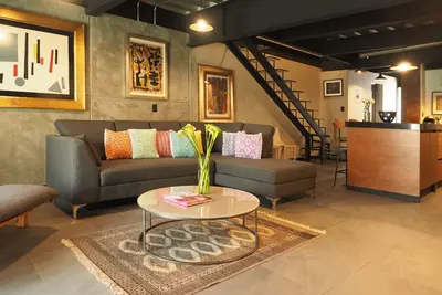 Image de Luxury Industrial-style with Balcony in Polanco, Mexico City.