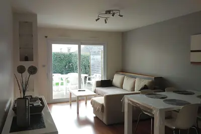 Image de Appartement 3 pièces 2 chambres à proximité immédiate des remparts de Vannes