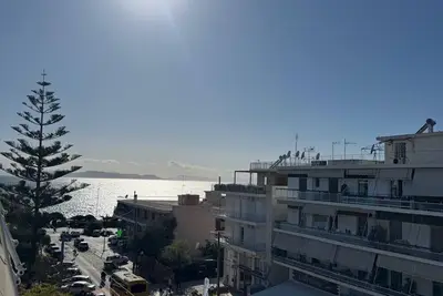 Image de Voula Views\nLuxury Apartment with Ocean Views – 100m from the Beach!