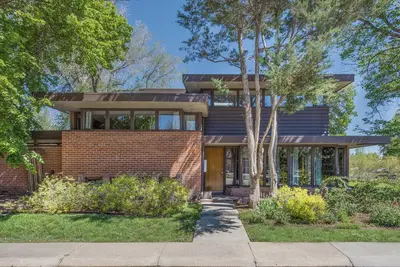 Image de Historic MidCentury Modern in Park Hill neighborhood, Denver