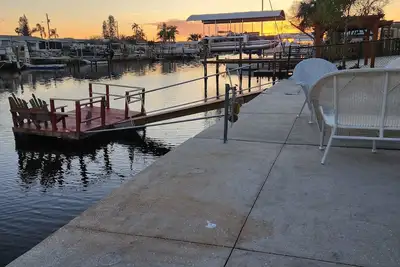 Image de Hudson Waterfront Home Weekly/Monthly Discounts