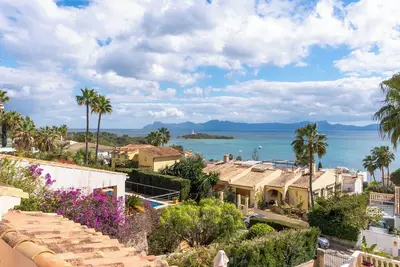 Wonderful Sea Views and Private Pool in Aucanada, Alcudia