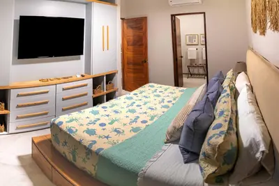 Image de Beautiful apartment with private pool and breathtaking ocean views!