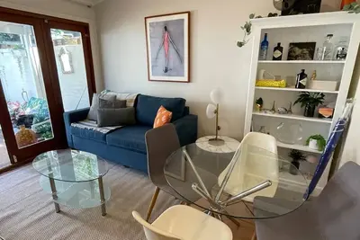 Image de Darlinghurst Terrace in the heart of the hustle