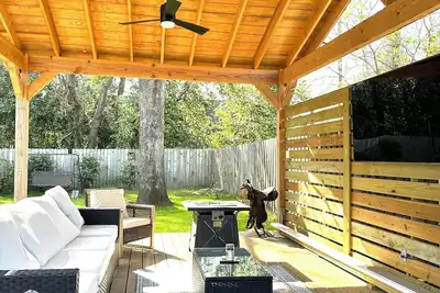 Image de Your Augusta, Ga Oasis! Golf Cart Included: April 1–12, 2026 ⛳️