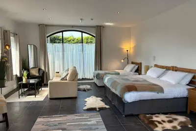Image de TheJewel Lodge & Spa Glengarriff Two-Bedroom Apartment