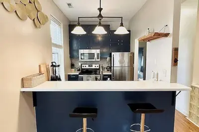 Image de Charming Urban Otr Condo - Fully Equipped Retreat