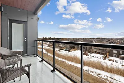 Image de Stylish 2br Suite on High Floor and Situated Close To Falls