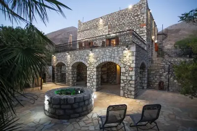Kitta Towerhouse