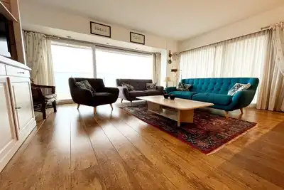 Image de Appartement d'angle Ă Wenduine avec balcon