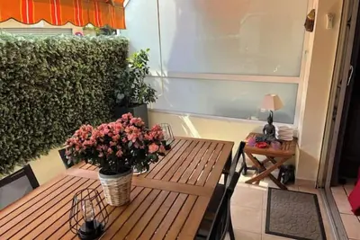 Image de Appartement T3 Rdc  avec terrasses, 300 mètres des Plages, accès tous commerces,