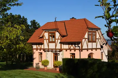 Image de Idyllic-Personal-Special- Country House Villa Taubenberg