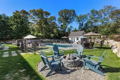 Image de Nauset Dream: 024-O  Luxury 5 Bedroom East Orleans Home with Heated Pool, Spa