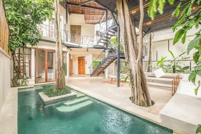 Image de Stylish 2-Br Villa with Pool, 800m Canggu Beach