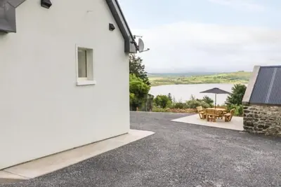 Image de Beautiful cottage in a tranquil location with stunning views, close to Killarney