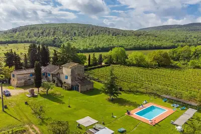 Image de Maison de vacances privée avec Wifi, piscine privée, Tv, patio, vue panoramique, parking