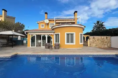 Image de T-0624, Villa Gata, villa fantastique avec piscine et jardin privés