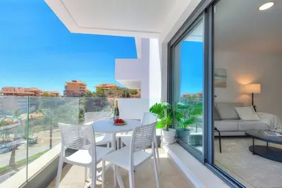 Image de Relax and enjoy your vacations in this beautiful new 2bedroom apartment. . . .