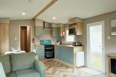 Image de Billing Aquadrome Silver 3 Bed Caravan Cd42
