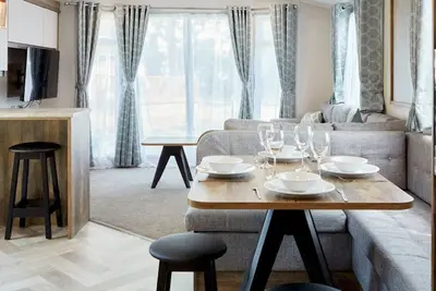 Image de Billing Aquadrome Gold 2 Bed Caravan Kl08