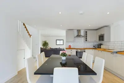 Image de A tranquil farm stay in the Weald of Kent, 50mins from central London via Pt.