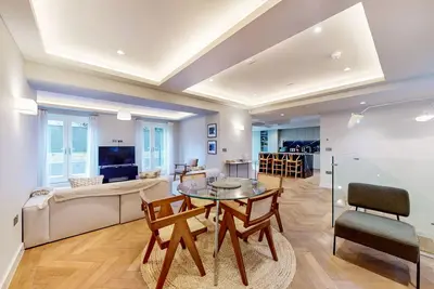Image de Chic & Elegant 4Bed Apt-10Min Walk To River Thames