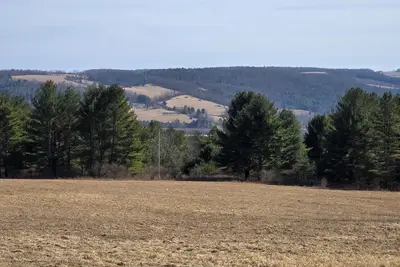 Image de Spacious 5-bedroom Rustic country house in welcoming Nelson Pa with WiFi