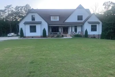 Image de Secluded Getaway, 5-Bedroom home in Ringgold, Ga