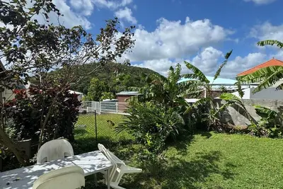 Image de T2  Ste Anne 800 m bourg et plage de la pointe marin, 3 kms des salines