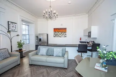 Image de Luxury 1 bedroom ground floor apartment