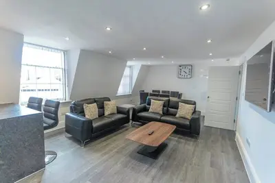 Image de 3 Bed - The Regency Suite by Pureserviced